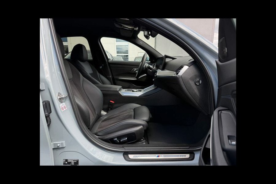 BMW 3-serie 320d xDrive M-SPORT ** ADAPT. LED, NAVI+, MEMORY, HuD, ACC, 19-inch LMV, BROOKLYN GRAU ** 1e EIG - UNFALLFREI - BMW GAR ** ** INFORMEER OOK NAAR ONZE AANTREKKELIJKE FINANCIAL-LEASE TARIEVEN **