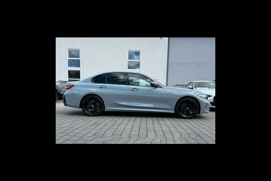 BMW 3-serie 320d xDrive M-SPORT ** ADAPT. LED, NAVI+, MEMORY, HuD, ACC, 19-inch LMV, BROOKLYN GRAU ** 1e EIG - UNFALLFREI - BMW GAR ** ** INFORMEER OOK NAAR ONZE AANTREKKELIJKE FINANCIAL-LEASE TARIEVEN **