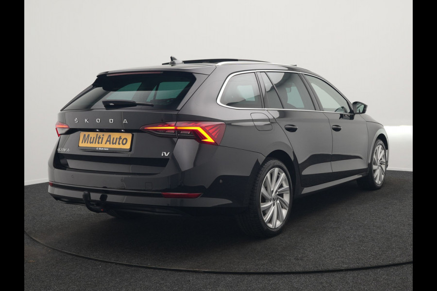 Škoda Octavia Combi 1.4 TSI iV Business Edition Plus Plug In Hybrid 204pk Dealer O.H. PHEV | Trekhaak | Adaptive Cruise | Canton Audio | Alcantara Sportstoelen Memory & Verwarmd | Apple Carplay | Sfeerverlichting | Stuur Verwarmd | Virtual | Navigatie | Keyless |