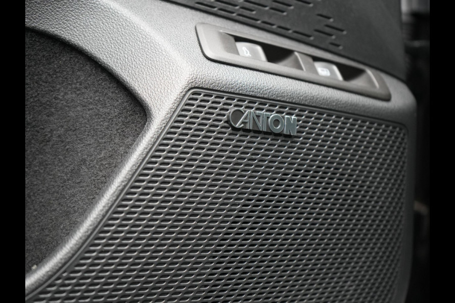 Škoda Octavia Combi 1.4 TSI iV Business Edition Plus Plug In Hybrid 204pk Dealer O.H. PHEV | Trekhaak | Adaptive Cruise | Canton Audio | Alcantara Sportstoelen Memory & Verwarmd | Apple Carplay | Sfeerverlichting | Stuur Verwarmd | Virtual | Navigatie | Keyless |