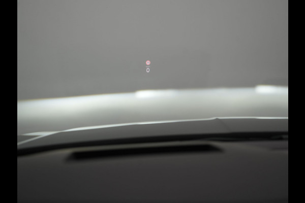 Škoda Octavia Combi 1.4 TSI iV Business Edition Plus Plug In Hybrid 204pk Dealer O.H. PHEV | Trekhaak | Adaptive Cruise | Canton Audio | Alcantara Sportstoelen Memory & Verwarmd | Apple Carplay | Sfeerverlichting | Stuur Verwarmd | Virtual | Navigatie | Keyless |