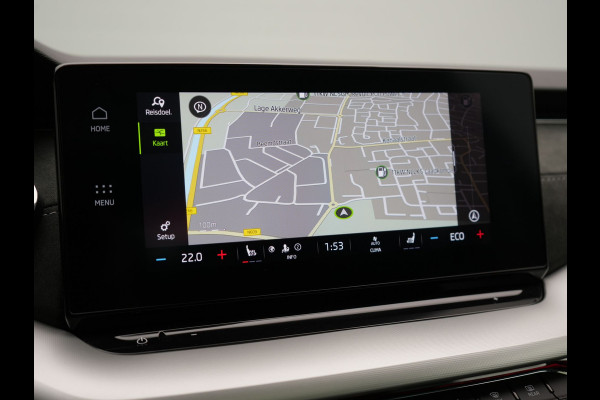 Škoda Octavia Combi 1.4 TSI iV Business Edition Plus Plug In Hybrid 204pk Dealer O.H. PHEV | Trekhaak | Adaptive Cruise | Canton Audio | Alcantara Sportstoelen Memory & Verwarmd | Apple Carplay | Sfeerverlichting | Stuur Verwarmd | Virtual | Navigatie | Keyless |