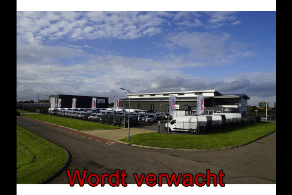 Peugeot Expert 2.0 BlueHDi 145 L3 DC Black Edition 360 Camera, Cruise, Automaat, 145pk, Clima, 2 x Schuifdeur, Carplay, Multimedia, Trekhaak, Uniek!