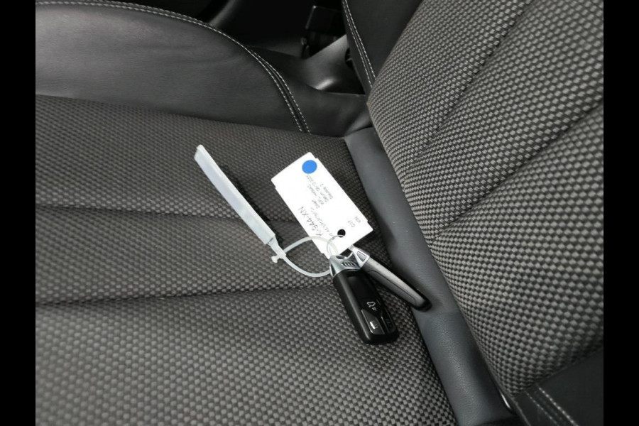 Audi A5 Sportback 40 TFSI S edition Automaat | Trekhaak uitklapbaar | LED verlichting | Climate & cruise control | Achteruitrijcamera |