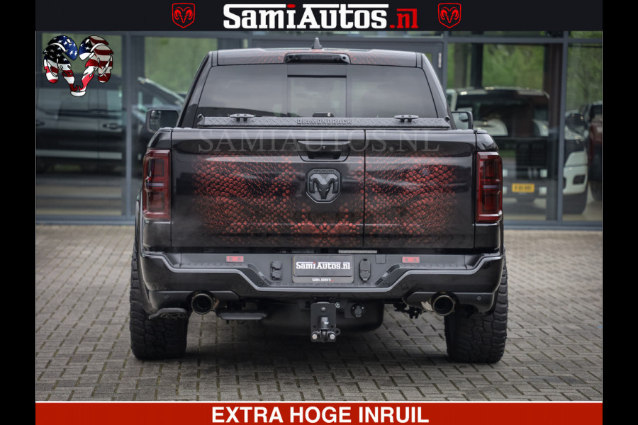 Dodge Ram COBRA EDITION | 1500 Limited Night High Output 540HP 706Nm | Massage + Full Option | De Meest Luxe en Volle Pick-Up in zijn Klas Comfortabele Dubbele Cabine met Royale 5 Zitplaatsen | BPM vrij | Nu Leverbaar uit Voorraad | Voorraad Nr 2292 - 5178 | Cobra package is meerprijs |
