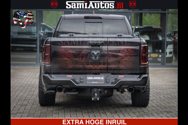 Dodge Ram COBRA EDITION | 1500 Limited Night High Output 540HP 706Nm | Massage + Full Option | De Meest Luxe en Volle Pick-Up in zijn Klas Comfortabele Dubbele Cabine met Royale 5 Zitplaatsen | BPM vrij | Nu Leverbaar uit Voorraad | Voorraad Nr 2292 - 5178 | Cobra package is meerprijs |