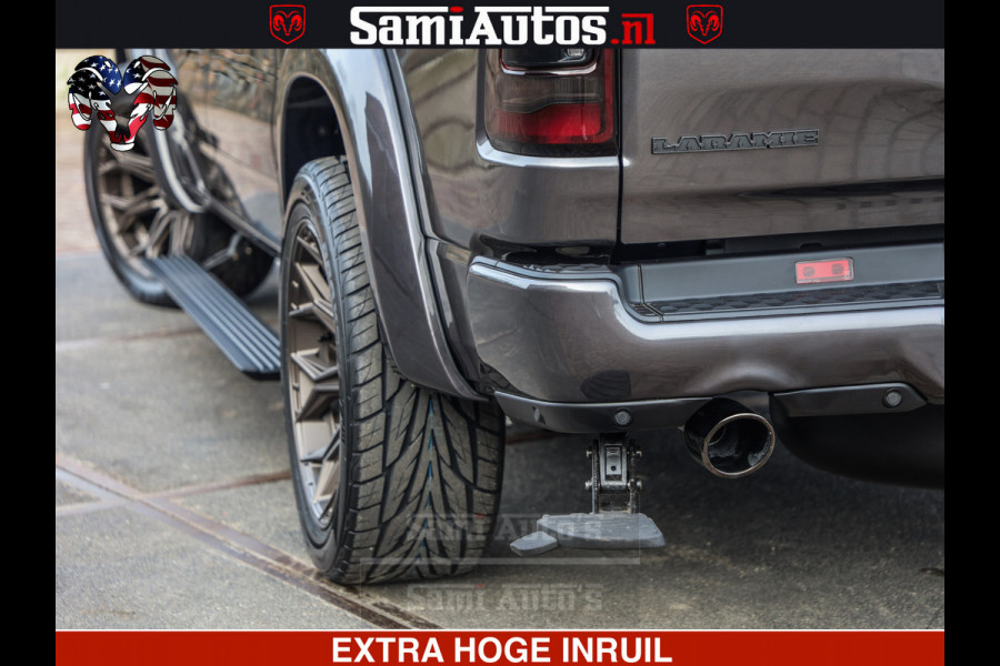Dodge Ram 1500 Laramie Sport 5.7 V8 HEMI 402PK 4x4 | Panorama dak | 12' Scherm |Granite Crystal Metallic | Crew Cab | 5 Persoons | Dubbele Cabine | DC | VOORRAAD NR 2522 - 41248 |