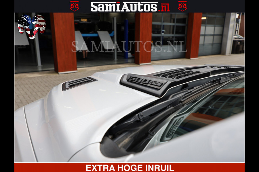 Dodge Ram 1500 Laramie Sport | V8 5,7 402 HP | Krachtige Hemi | Panorama Dak | 12' Scherm | Comfortabele Dubbele Cabine met Royale 5 Zitplaatsen | BPM vrij | Nu Leverbaar uit Voorraad | Voorraad Nr 2527-641273