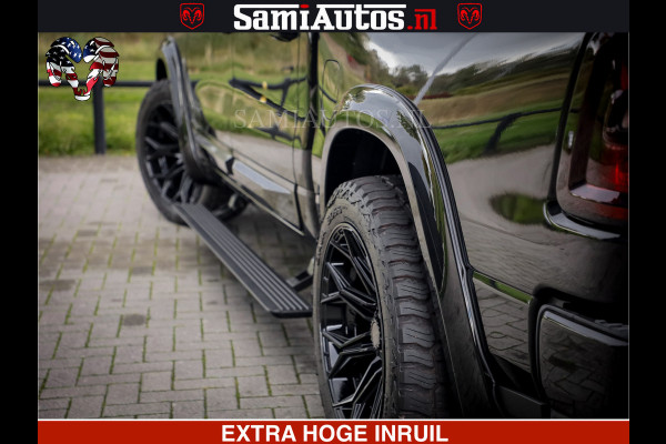 Dodge Ram 1500 Night Premium | Full Option | De Meest Luxe Pick-Up in zijn Klasse | Comfortabele Dubbele Cabine met Royale 5 Zitplaatsen | BPM vrij | Nu Leverbaar uit Voorraad | Voorraad Nr 2200 - 0886