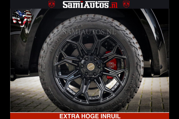 Dodge Ram 1500 Night Premium | Full Option | De Meest Luxe Pick-Up in zijn Klasse | Comfortabele Dubbele Cabine met Royale 5 Zitplaatsen | BPM vrij | Nu Leverbaar uit Voorraad | Voorraad Nr 2200 - 0886