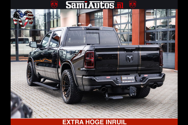 Dodge Ram 1500 Limited Night H.O 540HP 706Nm | Massage + Full Option | De Meest Luxe en Volle Pick-Up in zijn Klasse | Comfortabele Dubbele Cabine met Royale 5 Zitplaatsen | BPM vrij | Nu Leverbaar uit Voorraad | Voorraad Nr 2370 - 5411