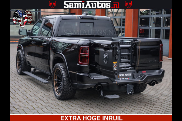Dodge Ram 1500 Limited Night H.O 540HP 706Nm | Massage + Full Option | De Meest Luxe en Volle Pick-Up in zijn Klasse | Comfortabele Dubbele Cabine met Royale 5 Zitplaatsen | BPM vrij | Nu Leverbaar uit Voorraad | Voorraad Nr 2370 - 5411