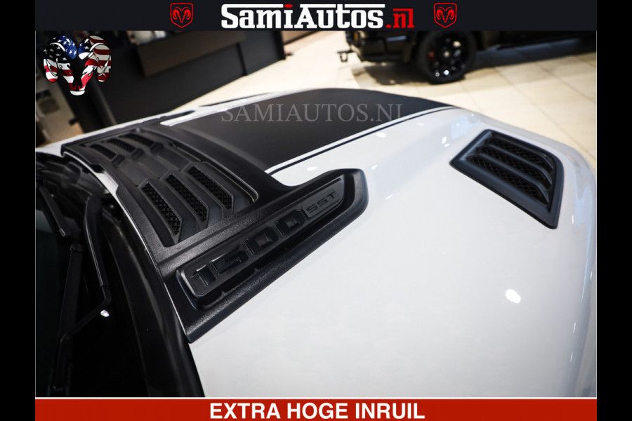 Dodge Ram 1500 GEEN MEERPRIJS | ALL IN | HELLCAT WHEELS | WIDE BODY | Laramie Night | 420Pk 636 Nn | Extra Groot Scherm + Passagiers Scher Comfortabele Dubbele Cabine met Royale 5 Zitplaatsen | Nu Leverbaar uit Voorraad | Voorraad Nr 2223 - 5047