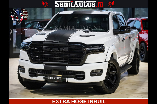 Dodge Ram 1500 GEEN MEERPRIJS | ALL IN | HELLCAT WHEELS | WIDE BODY | Laramie Night | 420Pk 636 Nn | Extra Groot Scherm + Passagiers Scher Comfortabele Dubbele Cabine met Royale 5 Zitplaatsen | Nu Leverbaar uit Voorraad | Voorraad Nr 2223 - 5047