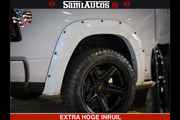 Dodge Ram 1500 GEEN MEERPRIJS | ALL IN | HELLCAT WHEELS | WIDE BODY | Laramie Night | 420Pk 636 Nn | Extra Groot Scherm + Passagiers Scher Comfortabele Dubbele Cabine met Royale 5 Zitplaatsen | Nu Leverbaar uit Voorraad | Voorraad Nr 2223 - 5047
