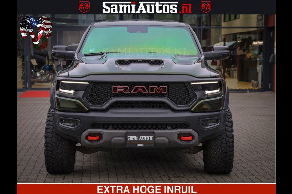 Dodge Ram 1500 TRX OLEA GREEN HELLCAT 6.2 V8 712PK | CARBON PACK | RODE STIKSELS | BOM VOL | 4PLAY WHEELS | DUBBELE CABINE | 5 PERSOONS DC | DE MOOISTE VAN NL |