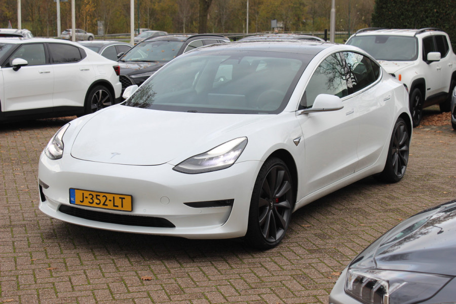 Tesla Model 3 Performance AWD 75 kWh / SoH 90.3% / Autopilot / Panoramadak / Camera / Leder / 20'' / Leder / Premium Audio