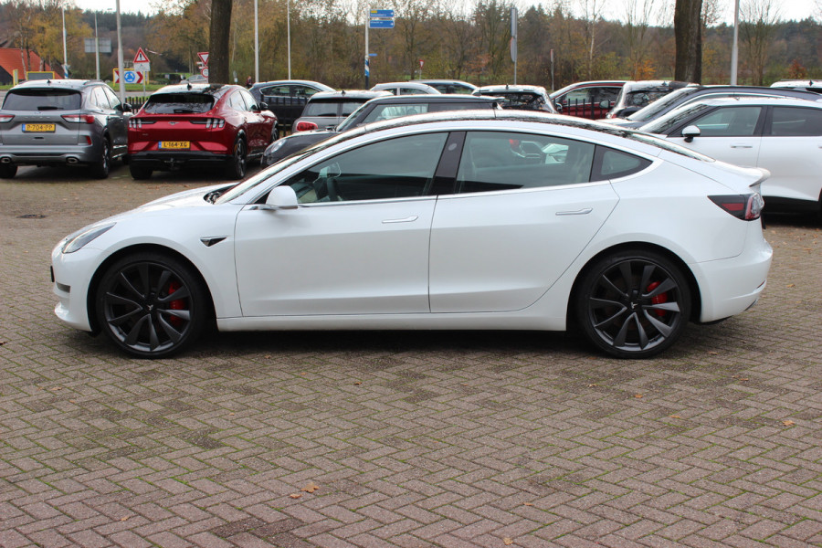Tesla Model 3 Performance AWD 75 kWh / SoH 90.3% / Autopilot / Panoramadak / Camera / Leder / 20'' / Leder / Premium Audio