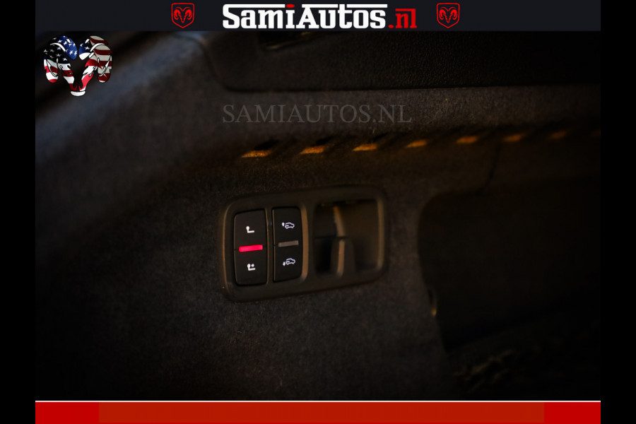 Audi RS Q8 RSQ8 600PK 4.0 TFSI | MATT OLIVE GREEN | QUATTRO | MEGA VOLLE RSQ8 | BANG & OLUFSEN | HUD | 4 WIELBESTURING | 23 INCH AUDI SPORT WHEELS | RS BEKLEDING ZWART | PANO | SOFTCLOSE | De Lamborghini Urus en Audi RS Q8 zijn beide supersnelle SUV's met dezelfde basis (4.0L V8 twin-turbo motor van de VW Group)