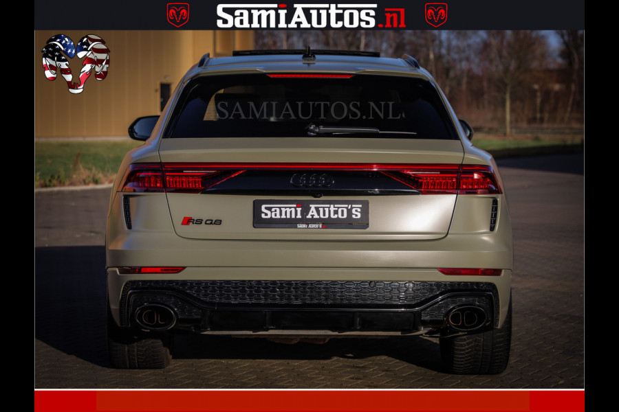 Audi RS Q8 RSQ8 600PK 4.0 TFSI | MATT OLIVE GREEN | QUATTRO | MEGA VOLLE RSQ8 | BANG & OLUFSEN | HUD | 4 WIELBESTURING | 23 INCH AUDI SPORT WHEELS | RS BEKLEDING ZWART | PANO | SOFTCLOSE | De Lamborghini Urus en Audi RS Q8 zijn beide supersnelle SUV's met dezelfde basis (4.0L V8 twin-turbo motor van de VW Group)