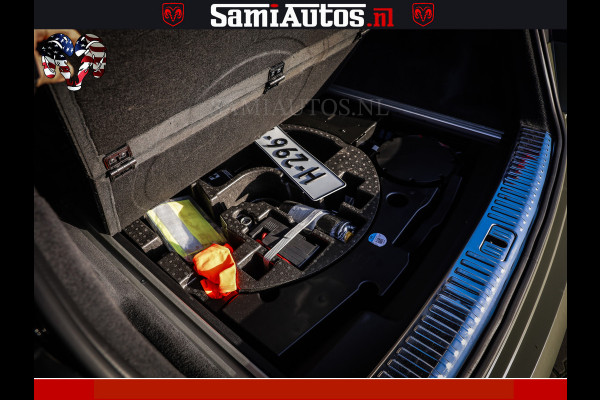 Audi RS Q8 RSQ8 600PK 4.0 TFSI | MATT OLIVE GREEN | QUATTRO | MEGA VOLLE RSQ8 | BANG & OLUFSEN | HUD | 4 WIELBESTURING | 23 INCH AUDI SPORT WHEELS | RS BEKLEDING ZWART | PANO | SOFTCLOSE | De Lamborghini Urus en Audi RS Q8 zijn beide supersnelle SUV's met dezelfde basis (4.0L V8 twin-turbo motor van de VW Group)