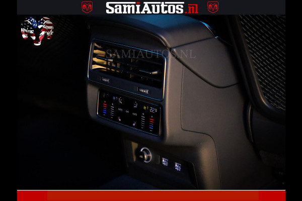 Audi RS Q8 RSQ8 600PK 4.0 TFSI | MATT OLIVE GREEN | QUATTRO | MEGA VOLLE RSQ8 | BANG & OLUFSEN | HUD | 4 WIELBESTURING | 23 INCH AUDI SPORT WHEELS | RS BEKLEDING ZWART | PANO | SOFTCLOSE | De Lamborghini Urus en Audi RS Q8 zijn beide supersnelle SUV's met dezelfde basis (4.0L V8 twin-turbo motor van de VW Group)