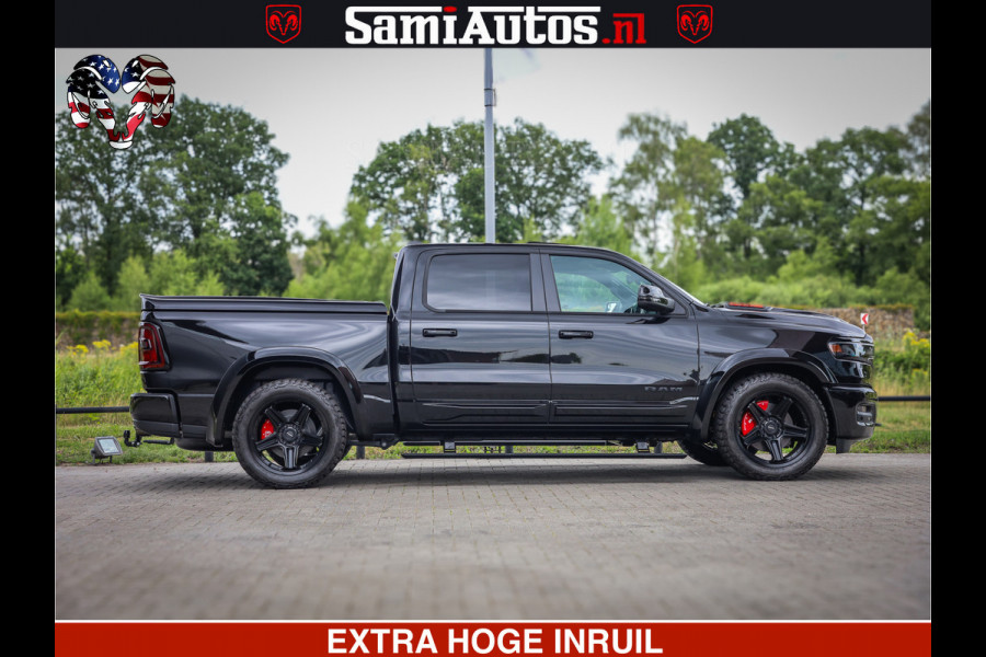 Dodge Ram 1500 Night Premium | Full Option | De Meest Luxe Pick-Up in zijn Klasse | Comfortabele Dubbele Cabine met Royale 5 Zitplaatsen | BPM vrij | Nu Leverbaar uit Voorraad | Voorraad Nr 2287 - 3384