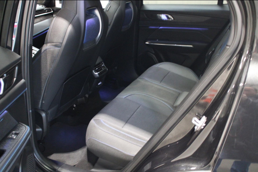 Lynk & Co 01 1.5 Zwarte Hemel/360 Camera/NL auto Prijs is rijklaar nieuwstaat