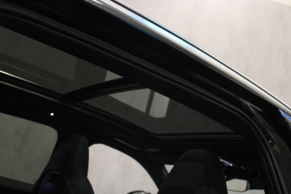 Lynk & Co 01 1.5 Zwarte Hemel/360 Camera/NL auto Prijs is rijklaar nieuwstaat