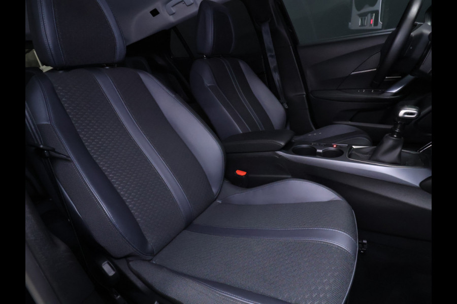 Peugeot 2008 1.2 PureTech Allure [DIGITAL DASHBOARD, APPLE CARPLAY, ANDROID AUTO, CAMERA, DIGITAL COCKPIT, LANE ASSIST, CRUISE CONTROL,  NIEUWSTAAT]