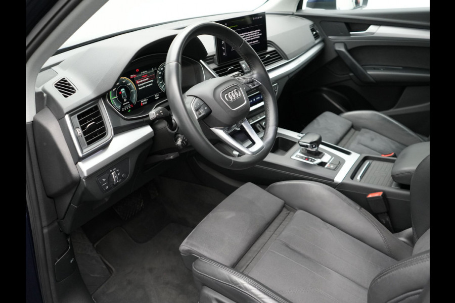 Audi Q5 Sportback 55 TFSI e Quattro S Line Plug in Hybrid 367pk PHEV | Trekhaak af Fabriek | Alcantara Sportstoelen Verwarmd | Adaptive Cruise | Apple Carplay | Virtual | Navigatie | Camera | DAB |