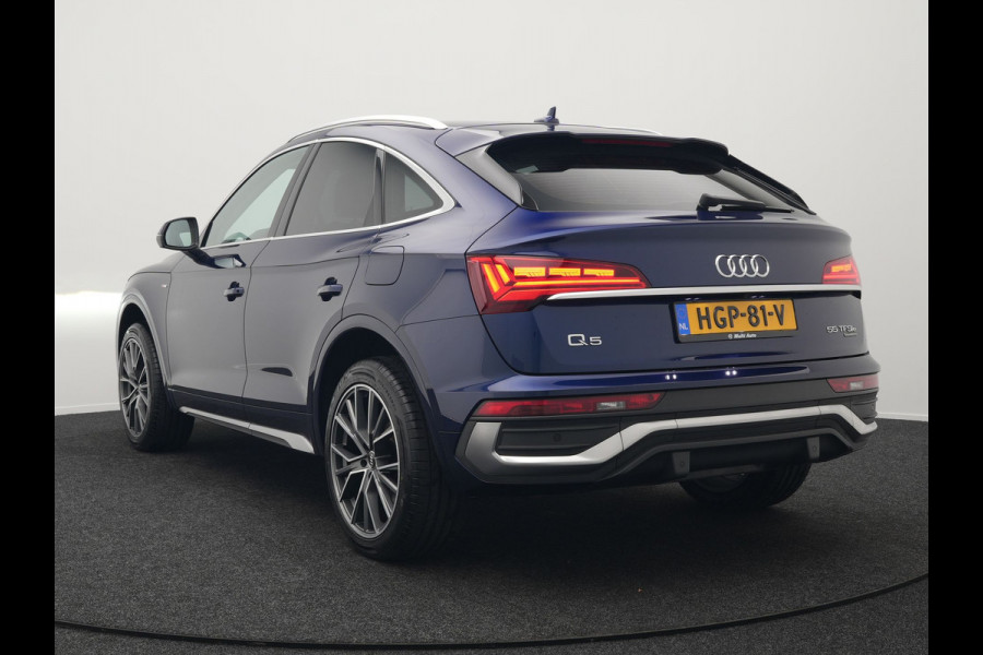 Audi Q5 Sportback 55 TFSI e Quattro S Line Plug in Hybrid 367pk PHEV | Trekhaak af Fabriek | Alcantara Sportstoelen Verwarmd | Adaptive Cruise | Apple Carplay | Virtual | Navigatie | Camera | DAB |