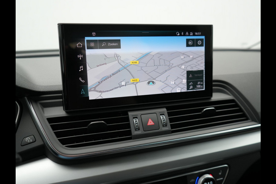 Audi Q5 Sportback 55 TFSI e Quattro S Line Plug in Hybrid 367pk PHEV | Trekhaak af Fabriek | Alcantara Sportstoelen Verwarmd | Adaptive Cruise | Apple Carplay | Virtual | Navigatie | Camera | DAB |