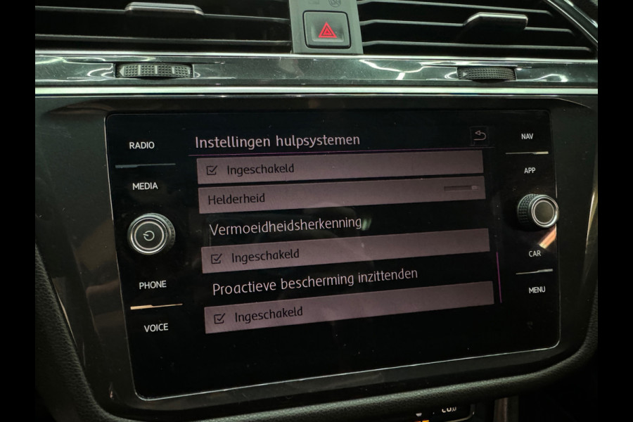 Volkswagen Tiguan Allspace 2.0 TSI 4M 3 x R Line Pano|Memory|HuD