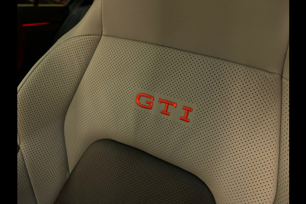 Volkswagen Golf 2.0 TSI GTI Clubsport Pano|Akrapovic|HuD|H/K