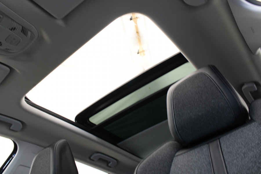 Peugeot 3008 1.2 PureTech Allure |Pano|