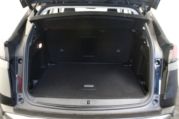 Peugeot 3008 1.2 PureTech Allure |Pano|
