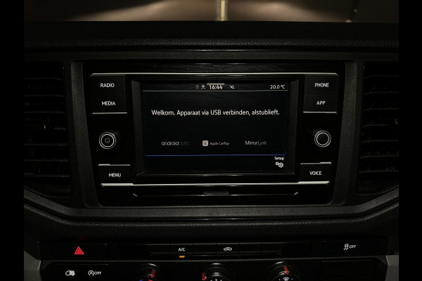 Volkswagen Crafter 2.0 TDI 140pk L3H3 L2H2 Euro6 Airco | Camera | Apple carplay | Android auto bijrijdersbank, 3000kg trekvermogen