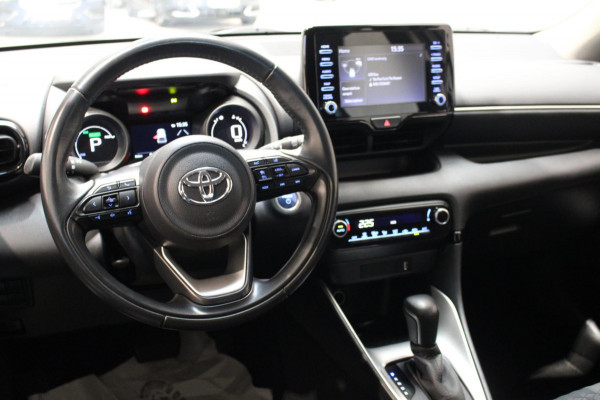 Toyota Yaris 1.5 Hybrid Dynamic Camera/Navi/Cruise Rijklaar incl bovag garantie