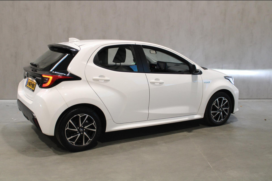 Toyota Yaris 1.5 Hybrid Dynamic Camera/Navi/Cruise Rijklaar incl bovag garantie