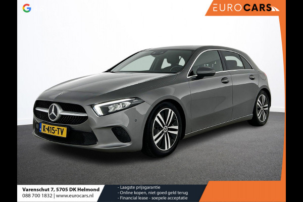 Mercedes-Benz A-Klasse 160 Business Solution Luxury Navigatie Apple Carplay/Android Auto Camera Parkeersensoren Cruise Control Stoelverwarming Virtual Cockpit Lichtmetalen velgen Climate Control