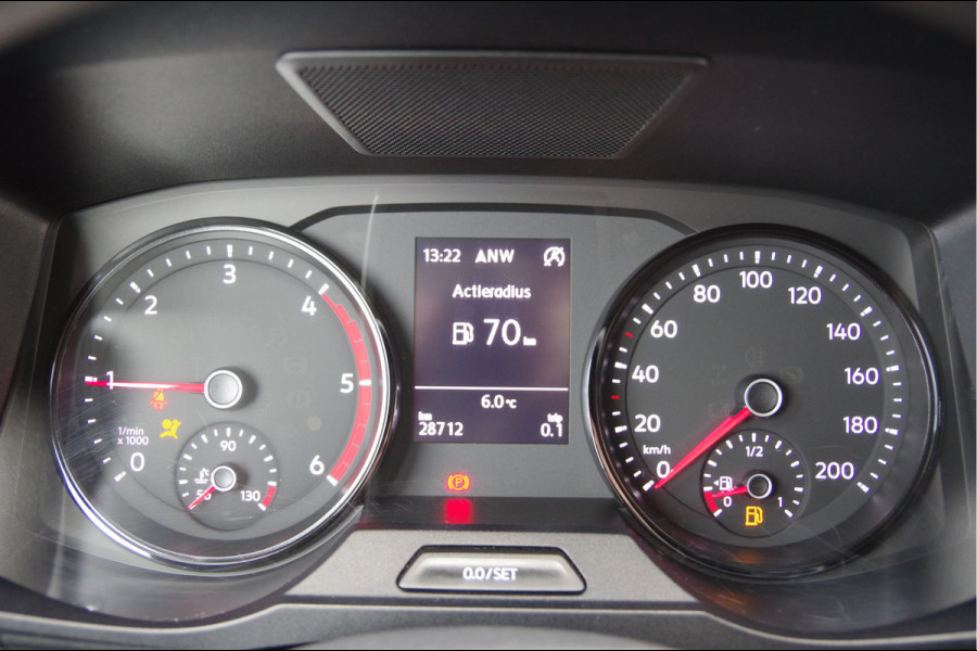 Volkswagen Crafter 2.0 TDI L3H3(L2H2) 140PK, 3P, LED, 3T TREKHAAK, CAMERA, NAVI, CRUISE, AIRCO, PARKEERSENSOREN