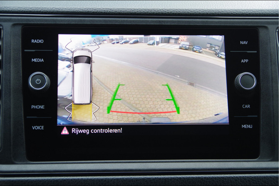 Volkswagen Crafter 2.0 TDI L3H3(L2H2) 140PK, 3P, LED, 3T TREKHAAK, CAMERA, NAVI, CRUISE, AIRCO, PARKEERSENSOREN