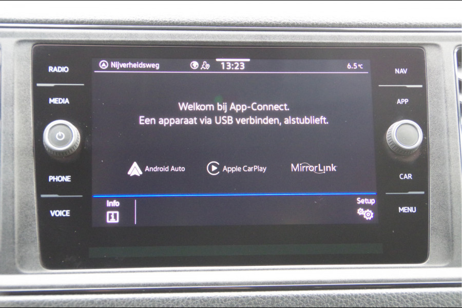 Volkswagen Crafter 2.0 TDI L3H3(L2H2) 140PK, 3P, LED, 3T TREKHAAK, CAMERA, NAVI, CRUISE, AIRCO, PARKEERSENSOREN