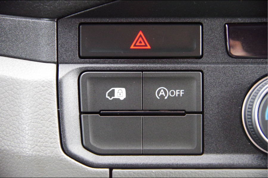 Volkswagen Crafter 2.0 TDI L3H3(L2H2) 140PK, 3P, LED, 3T TREKHAAK, CAMERA, NAVI, CRUISE, AIRCO, PARKEERSENSOREN