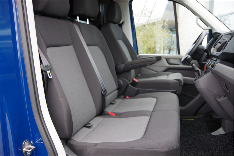 Volkswagen Crafter 2.0 TDI L3H3(L2H2) 140PK, 3P, LED, 3T TREKHAAK, CAMERA, NAVI, CRUISE, AIRCO, PARKEERSENSOREN