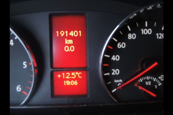 Volkswagen Crafter 35 2.0 TDI L2H2 3.5 trekhaak ZEER MOOI compleet