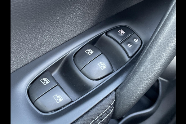 Nissan QASHQAI 1.2 N-Connecta | automaat | navi | pano | trekhaak |