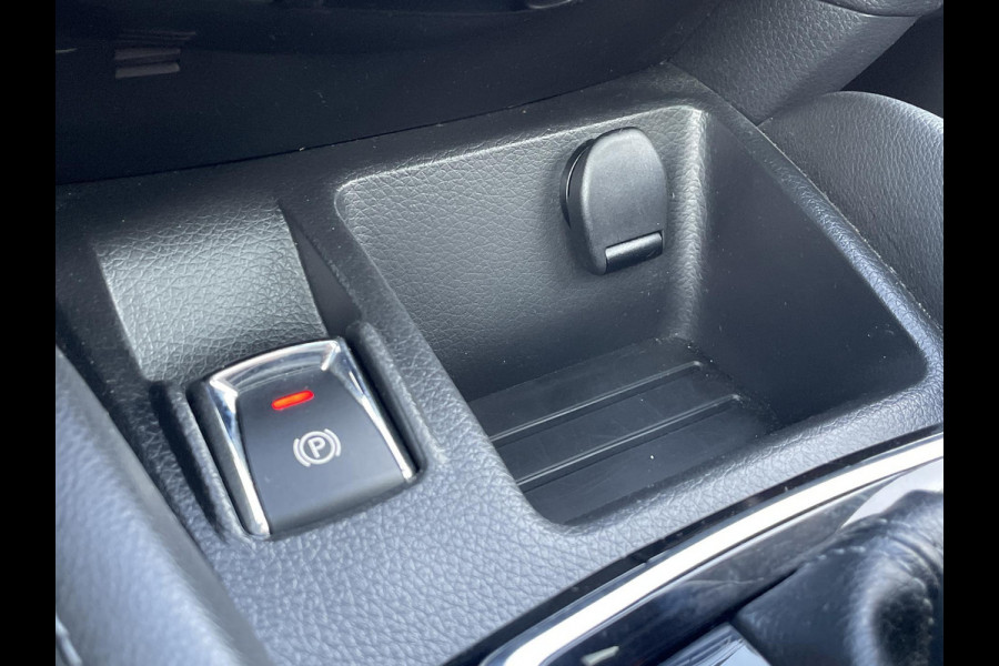 Nissan QASHQAI 1.2 N-Connecta | automaat | navi | pano | trekhaak |