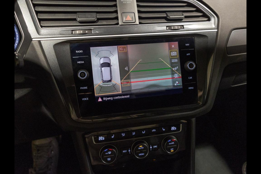 Volkswagen Tiguan 2.0 TSI 4Motion 2x R-line / 220pk / Leder / Pano / Led / Head-up / Virtual Cockpit / 360 camera